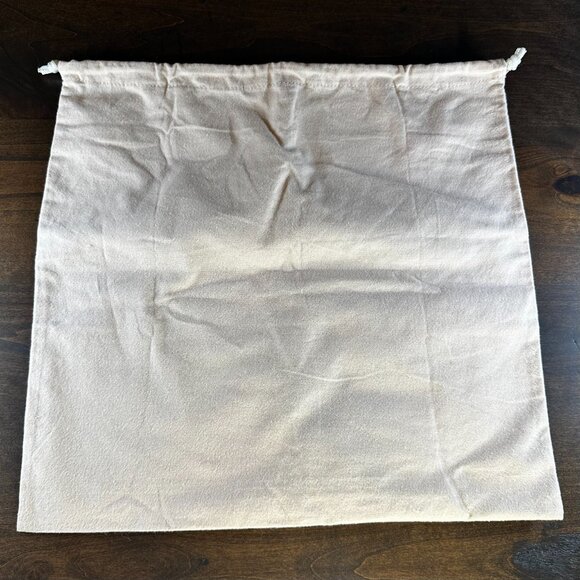 Share Rebecca Minkoff Edie Grey Quilted Leather Flap Shoulder Bag with Silver Ha - Picture 15 of 15